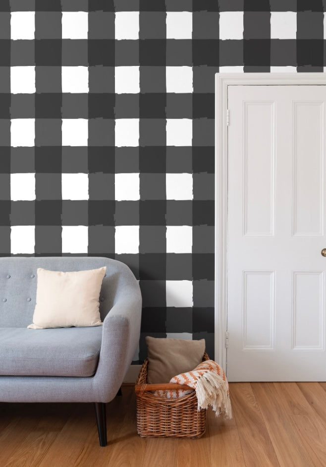 Charming Checkered: Black & White Wallpaper