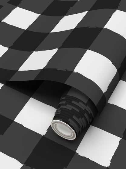Charming Checkered: Black & White Wallpaper